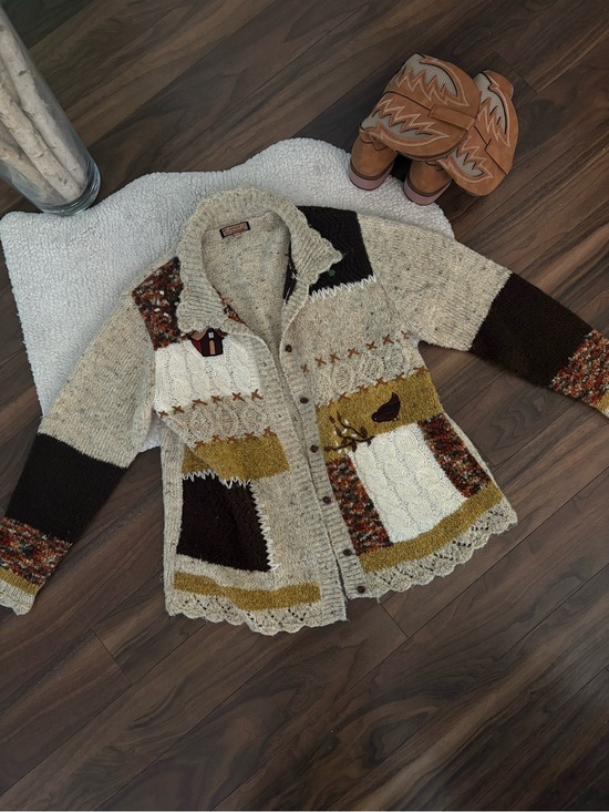 American Vintage Jackets & Blazers - 🤎VINTAGE PATCHWORK CARDIGAN